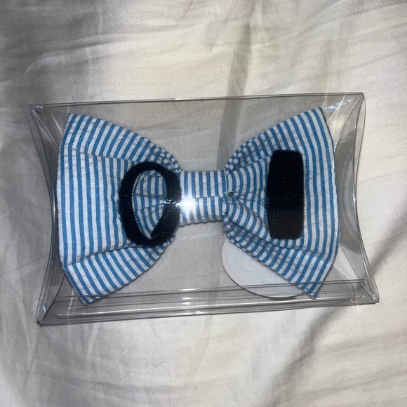 Scalawags Dog Bow tie - Picture 2 of 3